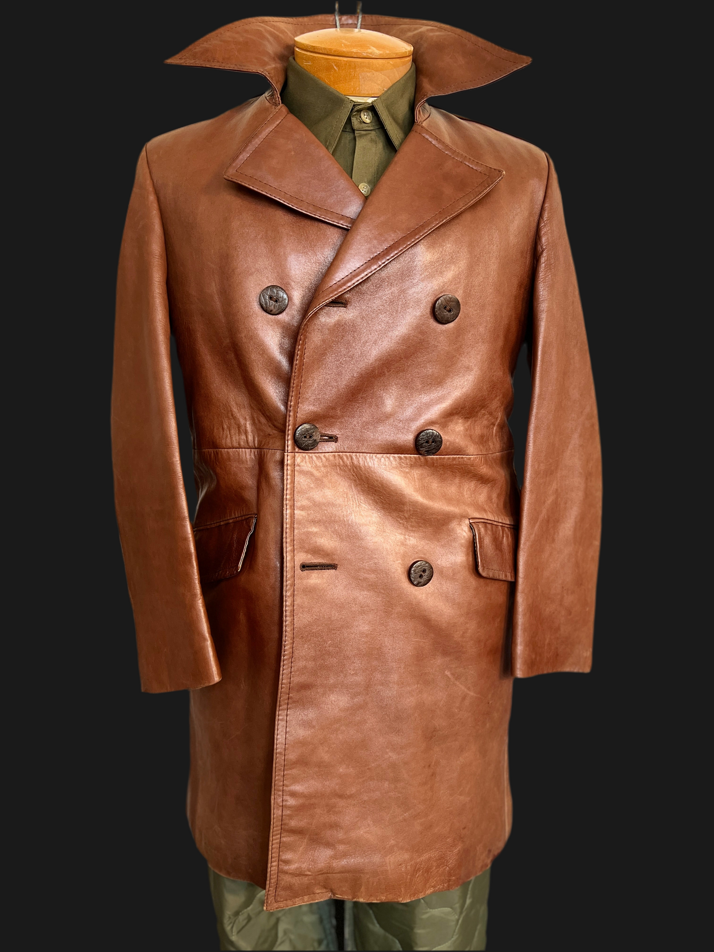 Men’s Leather Mid-Thigh Jacket